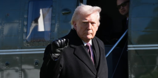 ترامپ: گفتوگوهای سازنده با ایران جریان دارد