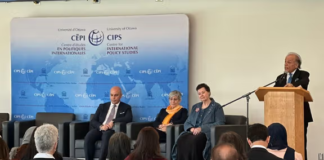 سناتور کانادایی: آینده افغانستان بدون مشارکت مردم ساخته نمیشود