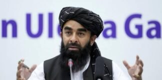مجاهد به پاکستان: هرگونه حمله به افغانستان با «پاسخ کوبنده» روبهرو میشود
