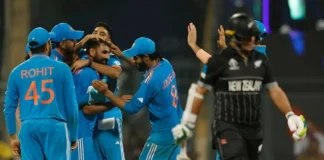 هند او نیوزیلينډ د نړیوال جام ټرافي پر سر لوبه کوي