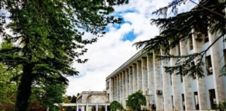 د امریکا له د «ناحقه نیونو د هیواد» په توګه د افغانستان پر اعلانېدو د طالبانو غبرګون