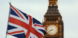 برېتانیا افغانانو ته د کاري ویزو صادرولو لړۍ بندوي