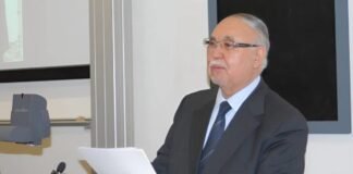 د افغانستان پخوانی صدراعظم سلطان علي کشتمند مړ شوی