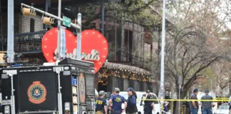 امریکا کې د ډزو له امله ٣ تنه مړه او ١٤ نور ټپیان دي