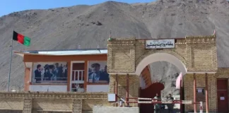 د پنجشیر په محلي ادارو کې زیرک (Smart)ټېلفونونو کارول بند شول