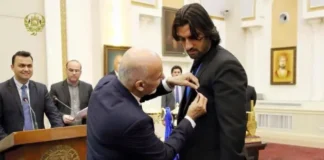 اشرف غني: د شاپور ځدراڼ مړینه د افغانستان کرېکټ ته لوی زیان دی
