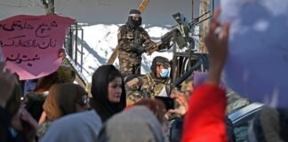 پر طالبانو نړیوال فشار؛ لسګونو هېوادونو د ښځو حقونو د محدودیتونو د پای ته رسېدو غوښتنه وکړه