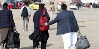 ایران شاوخوا ۱۰ زره پخوانیو افغان پوځيانو ته موقتي اقامت ورکړی
