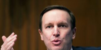 Senator Murphy: Trump’s Delay of Strikes on Iran Does Not Mean Halt to Conflict