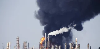 Large Explosion at Valero Refinery in Texas; Cause Unknown
