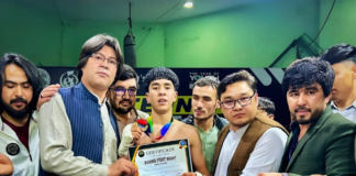 Afghan Boxer Defeats Pakistani Opponent, Retains Title