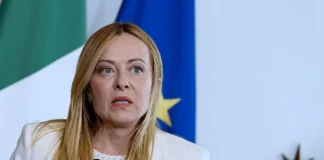 Meloni Announces Proposed Restrictions on Face Coverings in Italian Schools